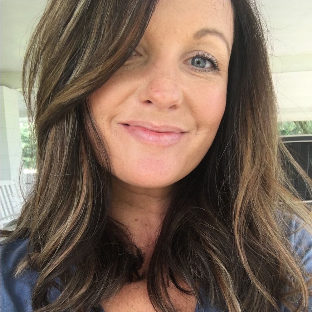 Meet your Posher, Layla